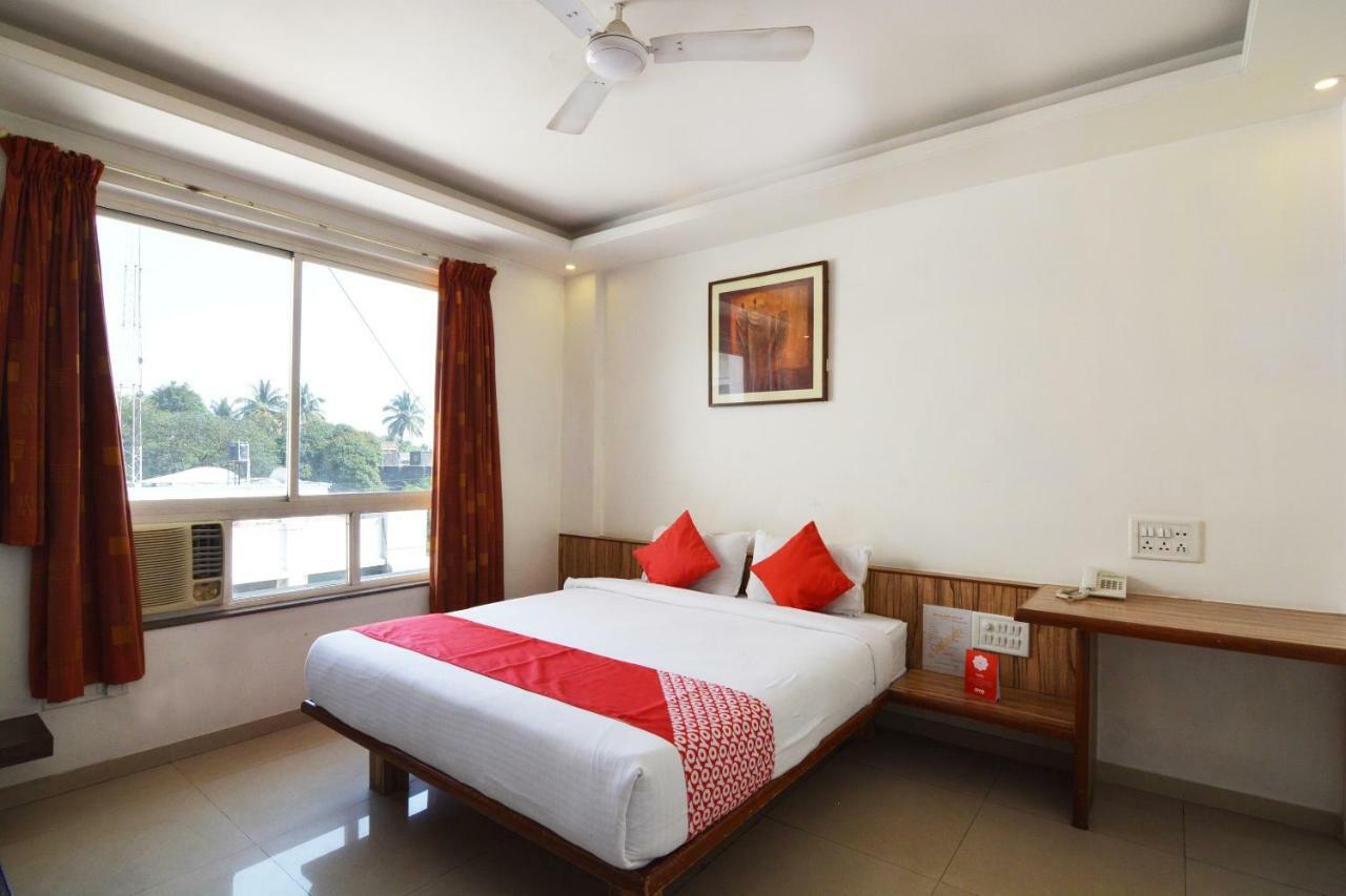 Oyo 24197 Saptaruchi Pimpri-Chinchwad Exterior foto